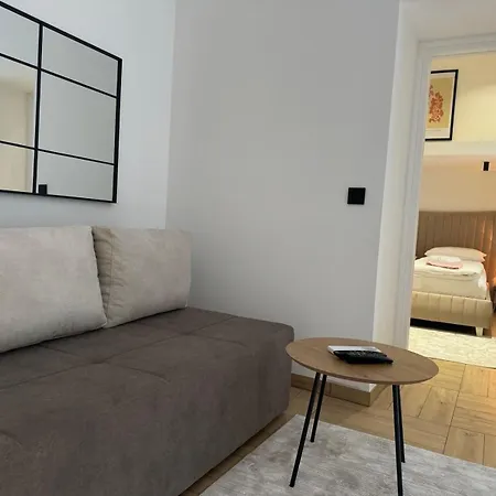 A In The Heart Of Ferhadija - Parking Available