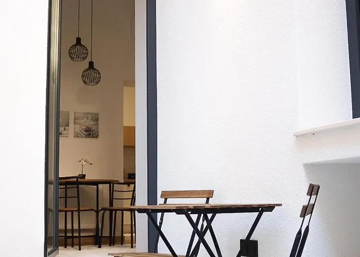 Lejlighed A In The Heart Of Ferhadija - Parking Available