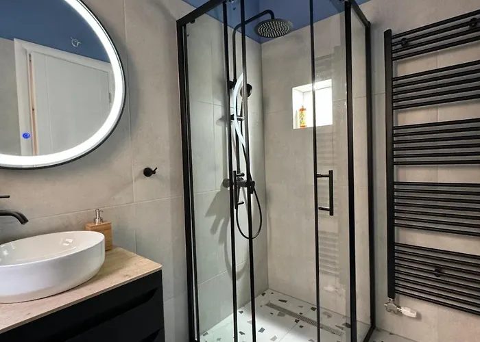 A In The Heart Of Ferhadija - Parking Available Sarajevo